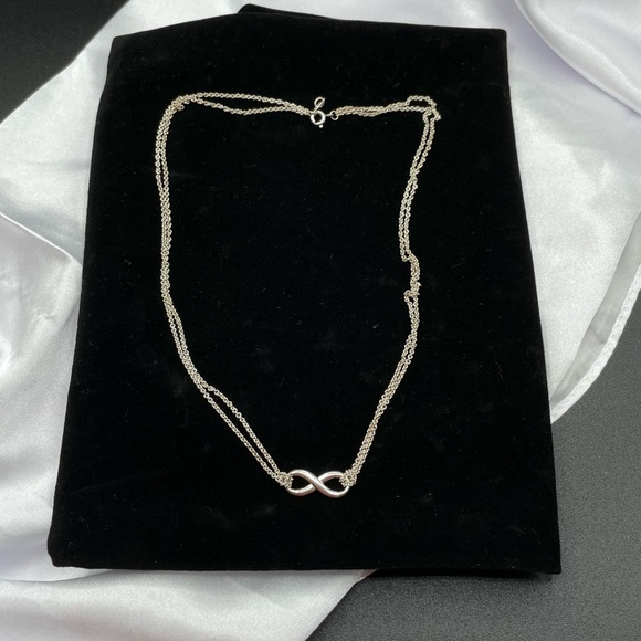 Tiffany & Co Infinity Necklace - Picture 3 of 3